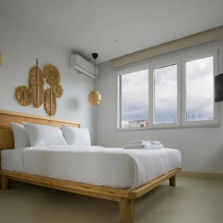 Aparthotel White Corner