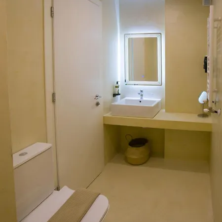 White Corner Aparthotel 4*