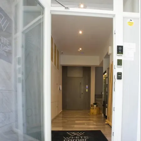 White Corner Апарт-отель